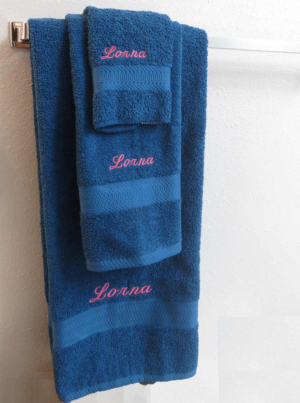 Towels Lorna Three Stacked 72